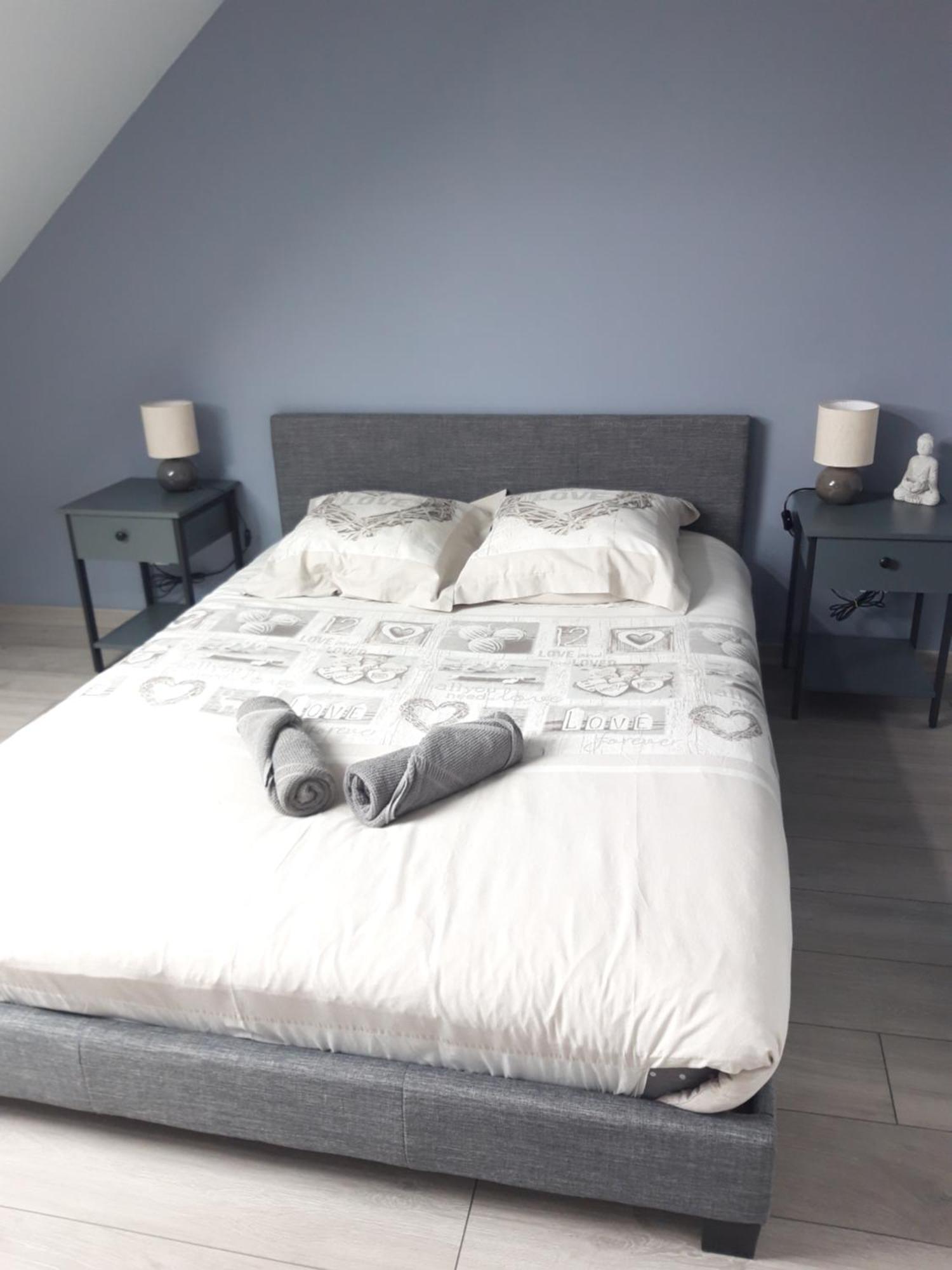 Chambre D'Hotes Proximite Circuit Prenois Buitenkant foto
